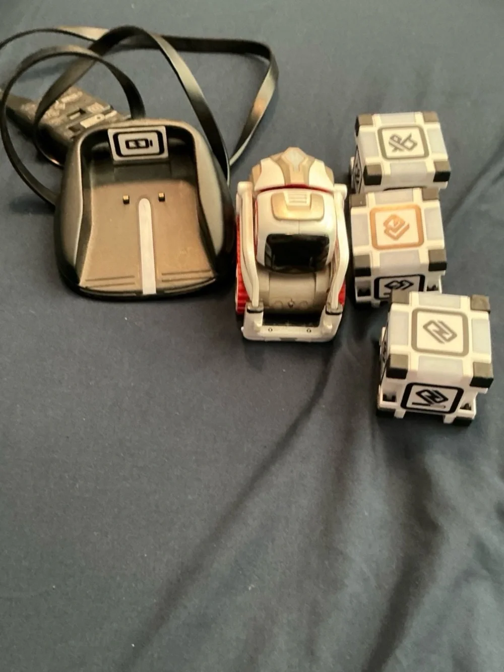 Cojiro Interactive Coding Robot Playset - White. With color tracks add on pack.